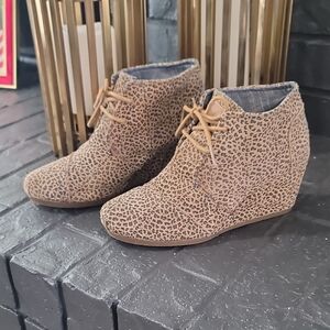 Toms Tan Leopard Ankle Booties